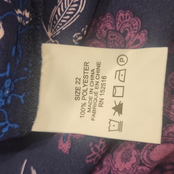 Blouse - Picture 5 of 5